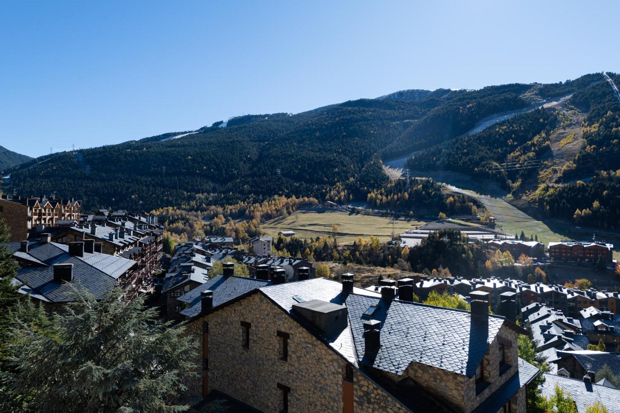 Apartamento Moderno Bh Aspen Atico Con Vistas El Tarter Buitenkant foto